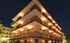 Hotel Jolanda